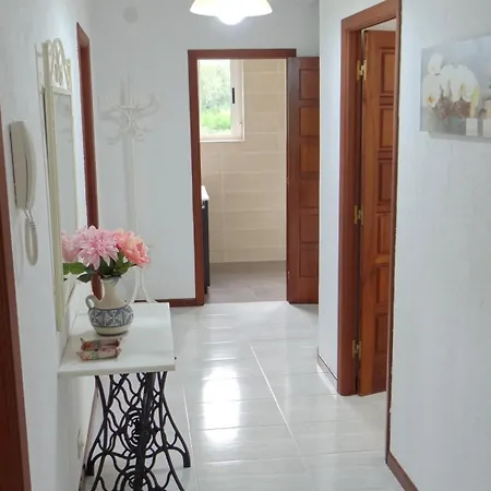 Piso De Ana - Piso En Con Espacio Exterior *